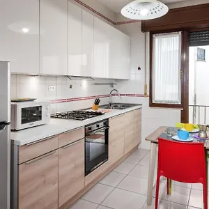Appartamento Flats4rent Lucia, Verona