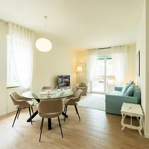 Appartamento Ampia Residenza Filippini A Pochi Passi Dall'arena, Verona